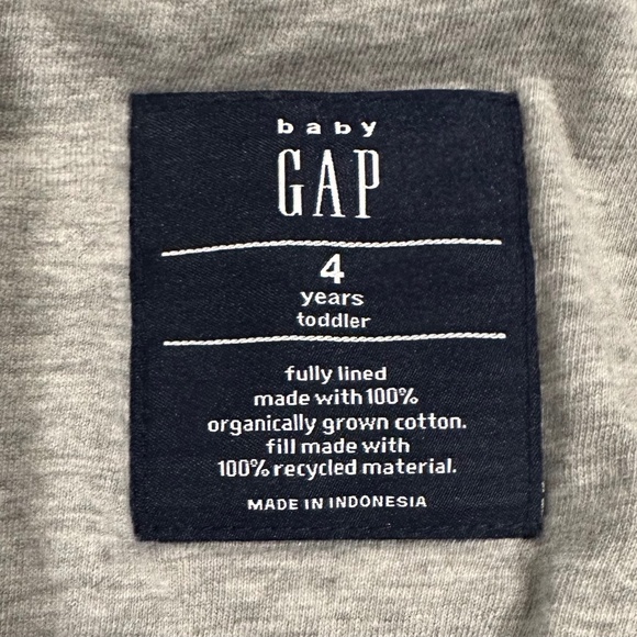 *BRAND NEW/TAGS ON* 4 YEAR BABY GAP PLAID SHACKET - Picture 4 of 4